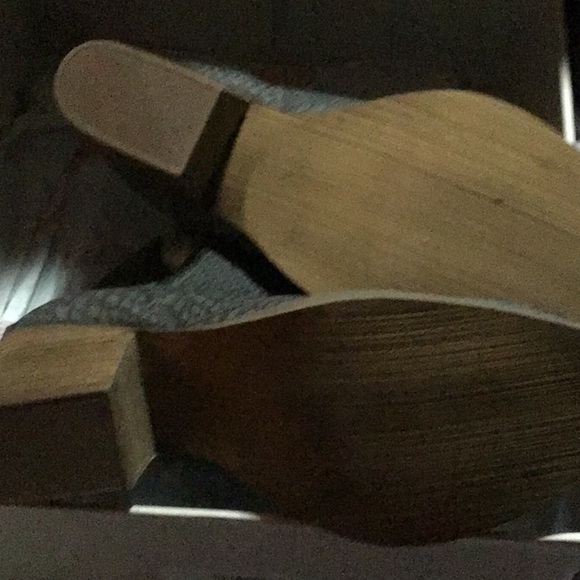 Not Rated Tarim Ankle Bootie 7M Charcoal Snake New - Picture 10 of 10